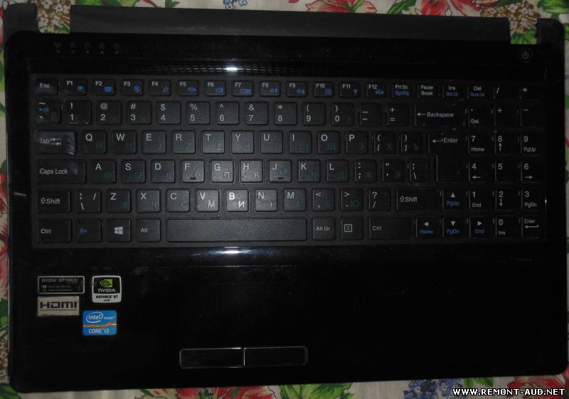 Верхняя крышка с клавиатурой ноутбука Samsung,рамка матрицы Lenovo R555