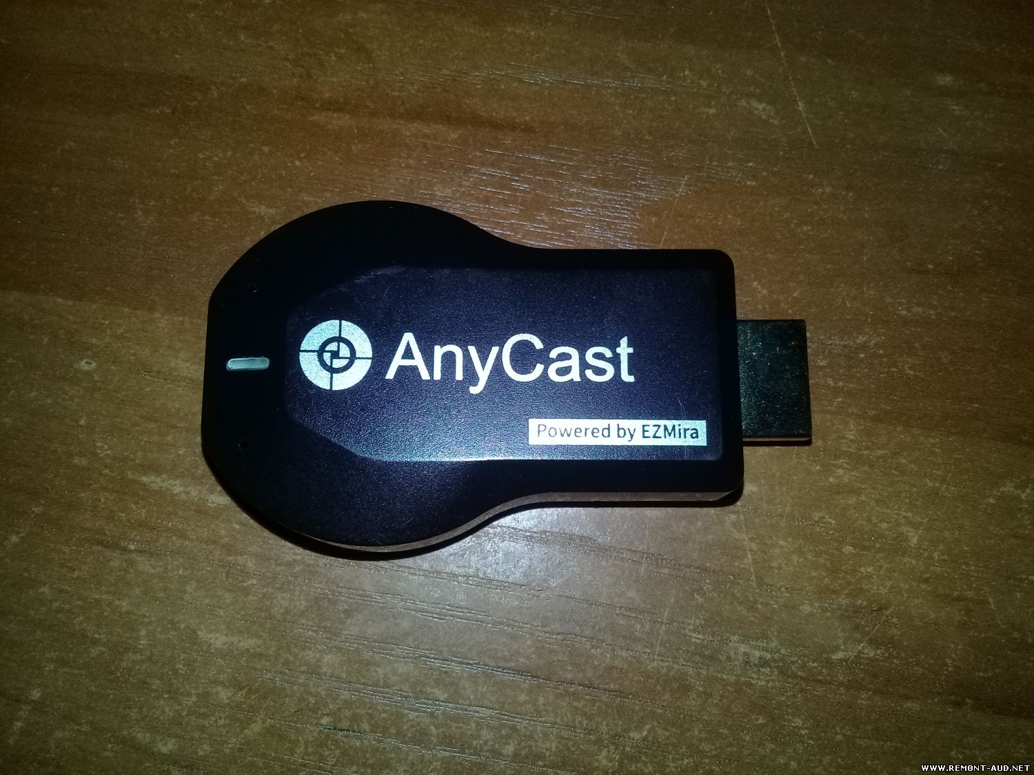 Медиаплеер dexp anycast. Кнопка на Anycast. SG-EZCAST-8268b-v4.1 где Masrom. Аникаст медиаплеер сломанный корпус. Пароль Anycast.