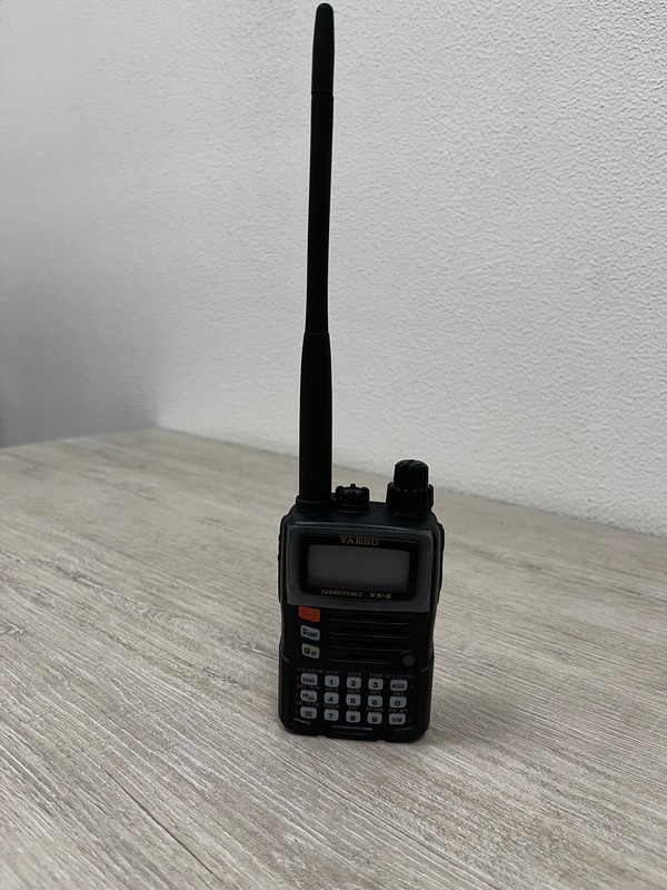 Рация Yarsu VX-6r