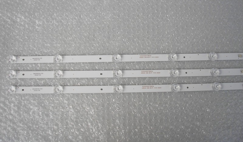 Планки LED Подсветки CC02430D738V04