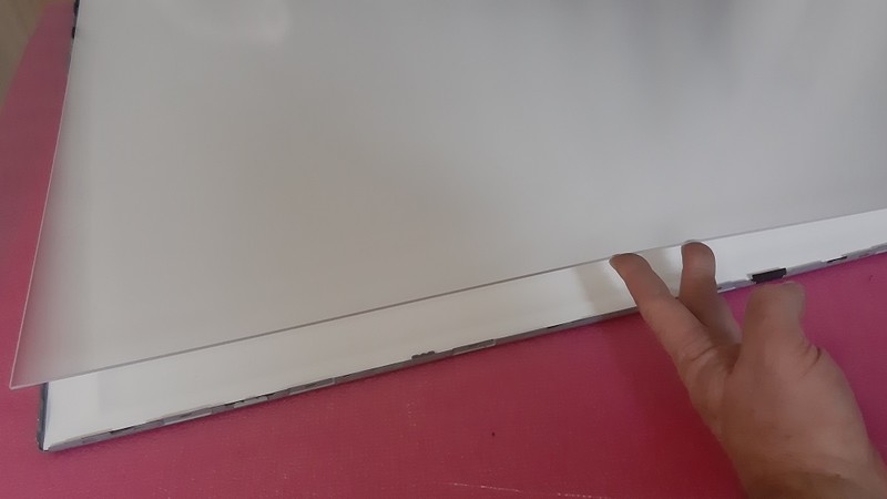 световод-рассеиватель новый . подсветка  LG 55SM8 / LG 55NANO8