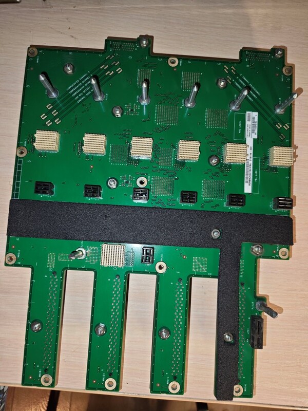 Intel mfsys25V2 mfmidplane2 Midplane G18194-409